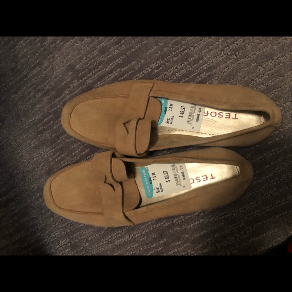 Shoes - Picture 13 of 16